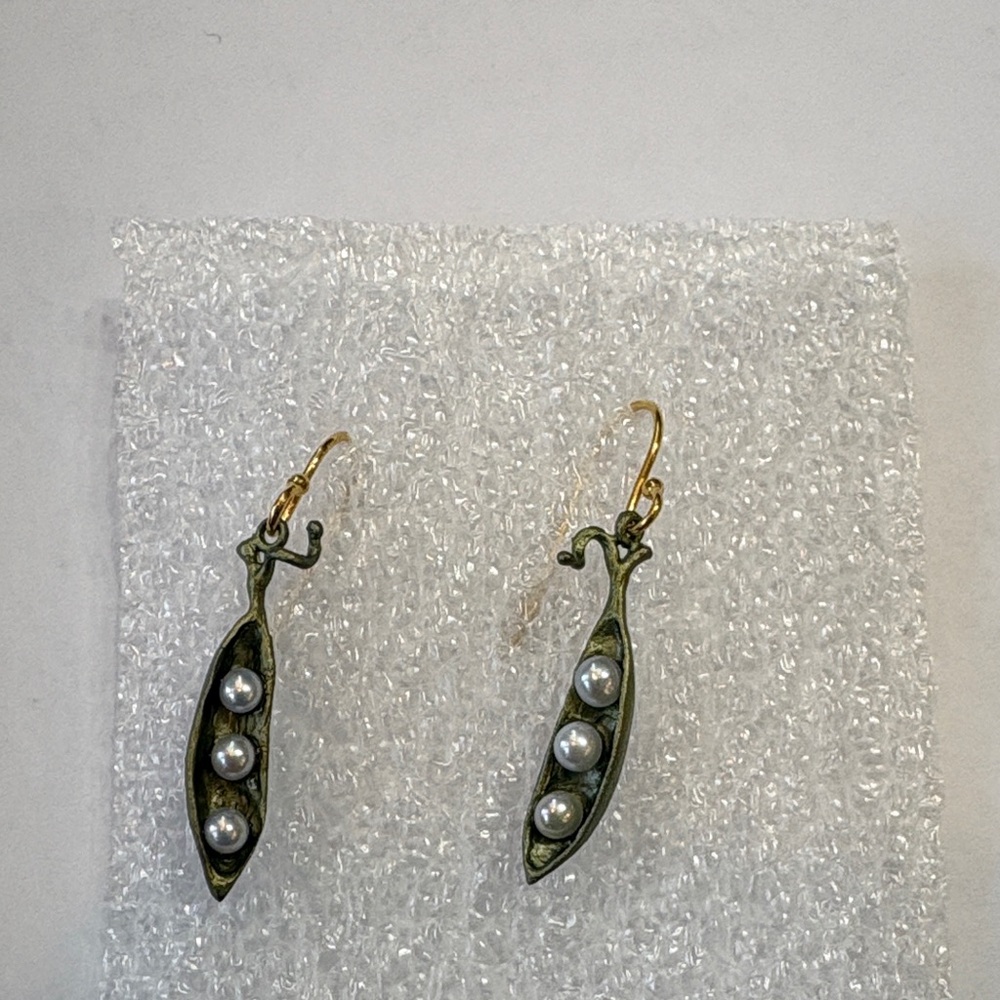 Pea Pod Bronze Earrings with Freshwater Pearls by Michael Michaud - Picture 6 of 6